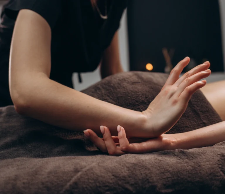 Masaż lomi lomi z ceremonią