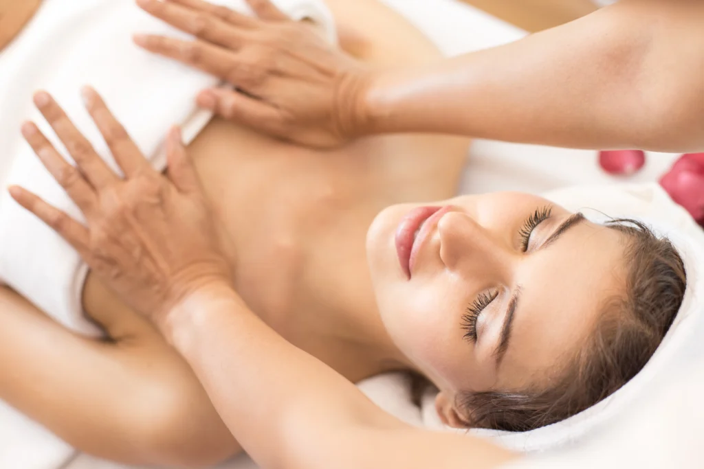 Masaż liftingujący całego ciała