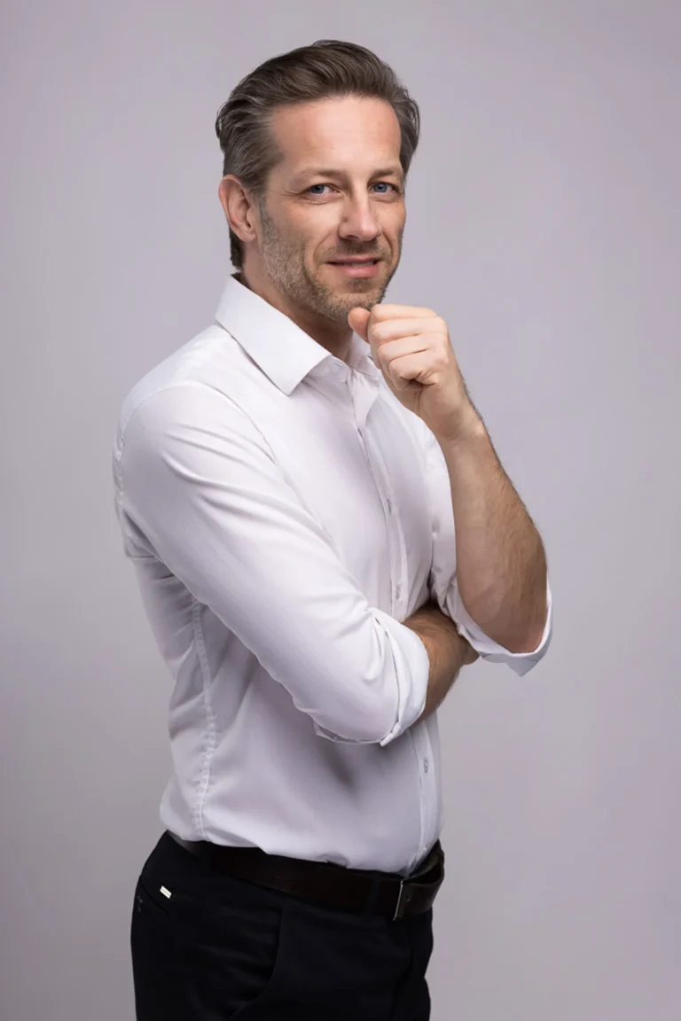 Łukasz Markiewka, Medycyna chińska, akupunktura, zioła, Holistic Space Świętochłowice